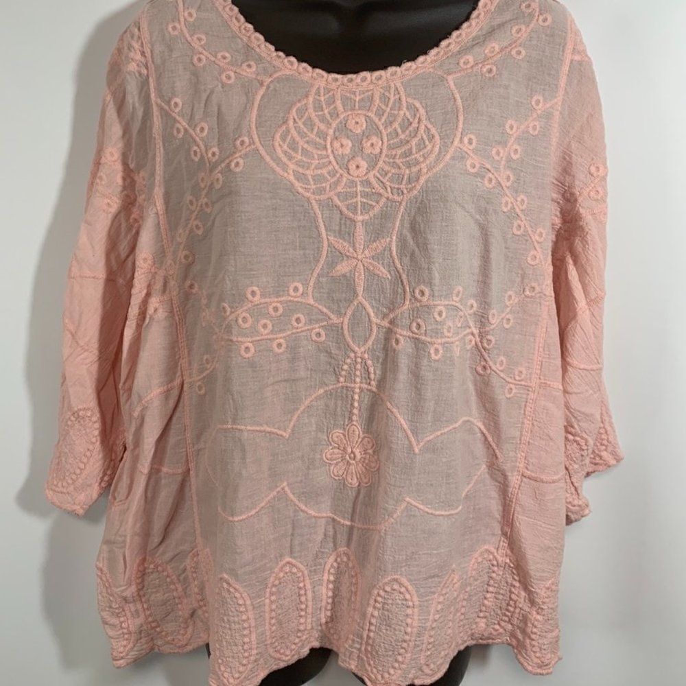 New Directions Curvy 3/4 Sleeve Embroidered Tunic